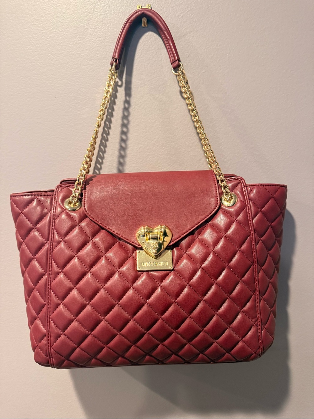 Love Moschino Quilted Wine-Red Chain Shoulder Bag